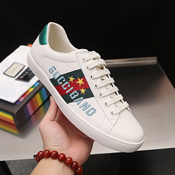 luxury ladies men's retro casual shoes triple design platform star men and women shoes mountaineering jogging sneakers ntf, Black 
luxury ladies men's retro casual shoes triple design platform star men and women shoes mountaineering jogging sneakers ntf, Black