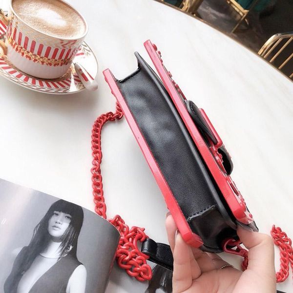 дизайнер-роскошная сумочка кошелек pada плечо crossbody женщины дизайнерский кошелек новейшая модель 2019 parada сумка с коробкой
дизайнер-роскошная сумочка кошелек pada плечо crossbody женщины дизайнерский кошелек новейшая модель 2019 parada сумка с коробкой