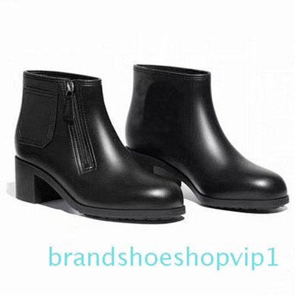 womens chunky heels ankle boots fashion brand designer ladies classic genuine leather short boots chaussure homme size 35-40, Black
womens chunky heels ankle boots fashion brand designer ladies classic genuine leather short boots chaussure homme size 35-40, Black