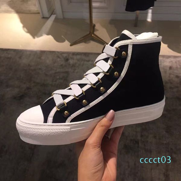 2019 low cut лоскутной кожа женской sneaker оптовой kanye west race runner повседневные обуви белой черный розовый бархат тренер обувь d01 c, Black
2019 low cut лоскутной кожа женской sneaker оптовой kanye west race runner повседневные обуви белой черный розовый бархат тренер обувь d01 c, Black