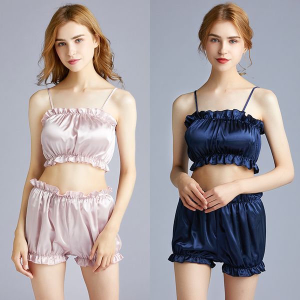 women's sleepwear 2021 faxu silk pajamas ms. summer wrapped chest shorts two-piece suit clothing thin pyjamas women pijama mujer, Black;red
women's sleepwear 2021 faxu silk pajamas ms. summer wrapped chest shorts two-piece suit clothing thin pyjamas women pijama mujer, Black;red