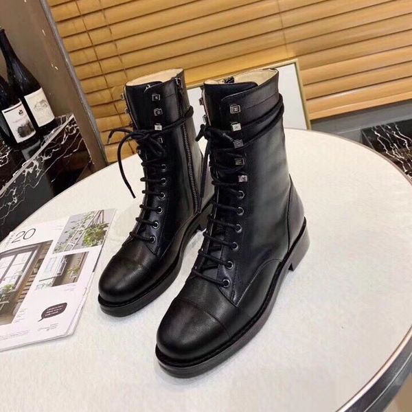 ladies short boots thick bottom martin boots fashionable comfortable leather material front water table, 5cm high heel.size35-41original box, Black
ladies short boots thick bottom martin boots fashionable comfortable leather material front water table, 5cm high heel.size35-41original box, Black