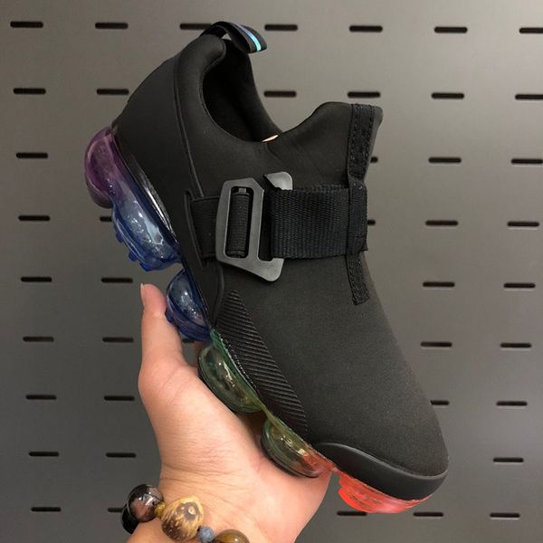 2020 run utility men running shoes buckle red rainbow triple black white grey designer sneaker trainers 4045
2020 run utility men running shoes buckle red rainbow triple black white grey designer sneaker trainers 4045