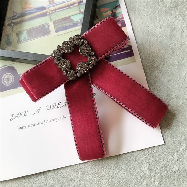 men women wedding party shirt neck ribbon pin clip bow tie cravat new british groom velvet alloy bling rhinestone crystal bowtie, Black;gray
men women wedding party shirt neck ribbon pin clip bow tie cravat new british groom velvet alloy bling rhinestone crystal bowtie, Black;gray