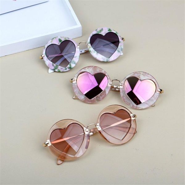 round kids sunglasses metal heart babys girls sunglass for boys gradient mirror children sun glasses uv400 gafas de soldr3573, White;black
round kids sunglasses metal heart babys girls sunglass for boys gradient mirror children sun glasses uv400 gafas de soldr3573, White;black