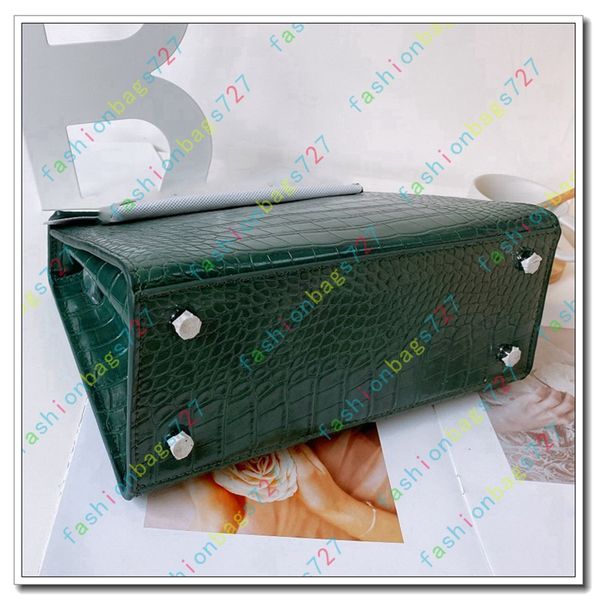 high qulity classic designer womens handbags flower ladies tote leather clutch shoulder bags female purse with walle straps soho bag 191032
high qulity classic designer womens handbags flower ladies tote leather clutch shoulder bags female purse with walle straps soho bag 191032