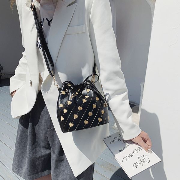bags for women original design 2020 hearts embroidered line shoulder bucket bag messenger bag
bags for women original design 2020 hearts embroidered line shoulder bucket bag messenger bag