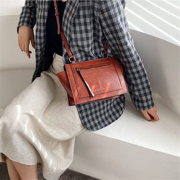 pu leather crossbody bags for women 2019 black red designer shoulder messenger bags female vintage luxury ladies hand
pu leather crossbody bags for women 2019 black red designer shoulder messenger bags female vintage luxury ladies hand