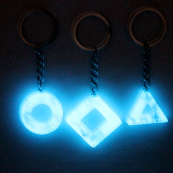 vestone luminous glow key chain keychain sweater pendant ethnic travel jewelry solidified resin handbag pendant car key, Silver
vestone luminous glow key chain keychain sweater pendant ethnic travel jewelry solidified resin handbag pendant car key, Silver