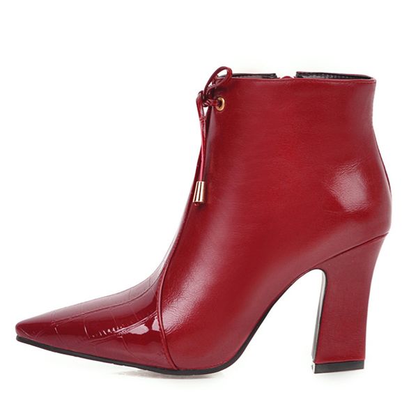 plus size 48 pu leather shoes women ankle boots autumn thick high heel female boots zip winter short shoes boot black white red
plus size 48 pu leather shoes women ankle boots autumn thick high heel female boots zip winter short shoes boot black white red