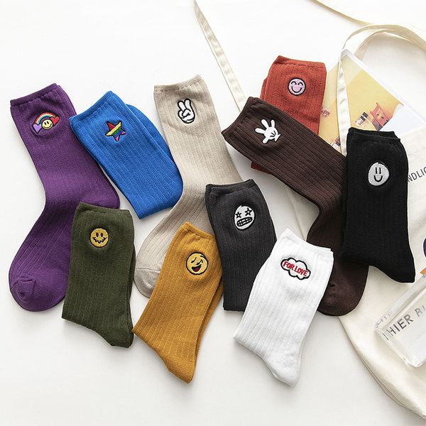 ins new winter cotton womens cartoon embroidered pumping solid color mid-range piles of socks brand direct sale, Black;white
ins new winter cotton womens cartoon embroidered pumping solid color mid-range piles of socks brand direct sale, Black;white