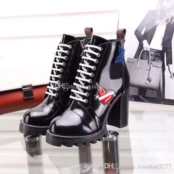 high-quality lacquer leather heel 9.5cm2018 latest fashion womens fashion boots brand designer ladies boots size 35-40 origina, Black
high-quality lacquer leather heel 9.5cm2018 latest fashion womens fashion boots brand designer ladies boots size 35-40 origina, Black