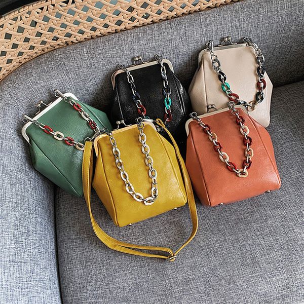 vintage acrylic chains shoulder messenger bag for women bohemian retro clip bucket bag handbag evening clutch purse
vintage acrylic chains shoulder messenger bag for women bohemian retro clip bucket bag handbag evening clutch purse