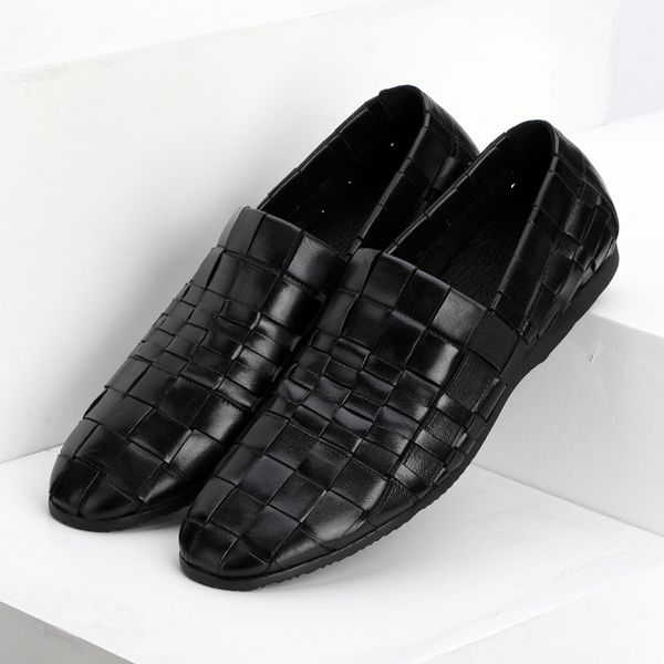 new weave casual leather shoes men loafers trend business leisure flat shoes spring summer breathable man, Black
new weave casual leather shoes men loafers trend business leisure flat shoes spring summer breathable man, Black