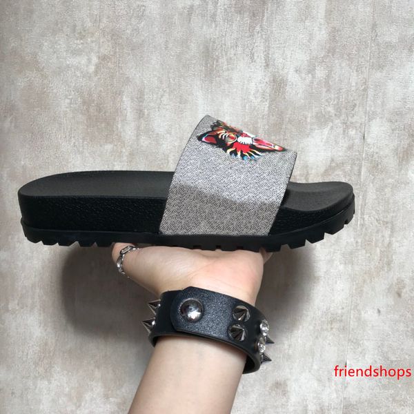 slippers new grey fashion luxury sandals men women slippers tiger cat design summer huaraches slippers flip with original
slippers new grey fashion luxury sandals men women slippers tiger cat design summer huaraches slippers flip with original