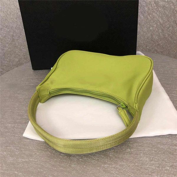 designer-luxury purse handbags paa women canvas material luxury purses bag small pada purses 2019 new bag
designer-luxury purse handbags paa women canvas material luxury purses bag small pada purses 2019 new bag