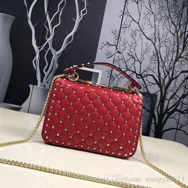 original small ladies bag chain luxury leather lambskin female handbag hardware chain shoulder bag liu ding diagonal luxury fla
original small ladies bag chain luxury leather lambskin female handbag hardware chain shoulder bag liu ding diagonal luxury fla