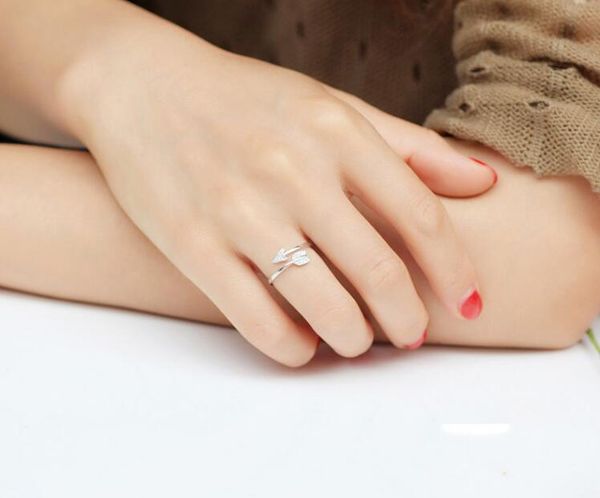 2019 new arrival fashion silver plated arrow crystal rings for women adjustable engagement ring arrow women, Slivery;golden
2019 new arrival fashion silver plated arrow crystal rings for women adjustable engagement ring arrow women, Slivery;golden