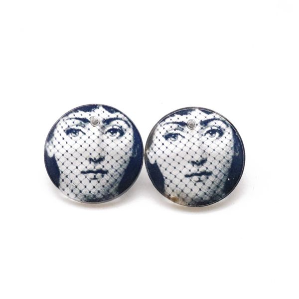 abstract resin cute sweet design fashion stud earring, elegant light weight simple stud earring for women, Golden;silver
abstract resin cute sweet design fashion stud earring, elegant light weight simple stud earring for women, Golden;silver