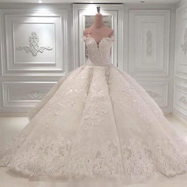 luxury lace wedding dresses off the shoulder sheer back ball gown appliques beaded wedding bridal gowns robes de soirée h058, White
luxury lace wedding dresses off the shoulder sheer back ball gown appliques beaded wedding bridal gowns robes de soirée h058, White