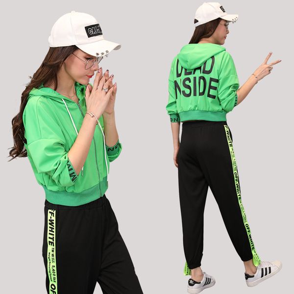 casual sports women's suit 2020 autumn new style fashion korean-style fashion sports clothing set printed hooded two-piece set
casual sports women's suit 2020 autumn new style fashion korean-style fashion sports clothing set printed hooded two-piece set