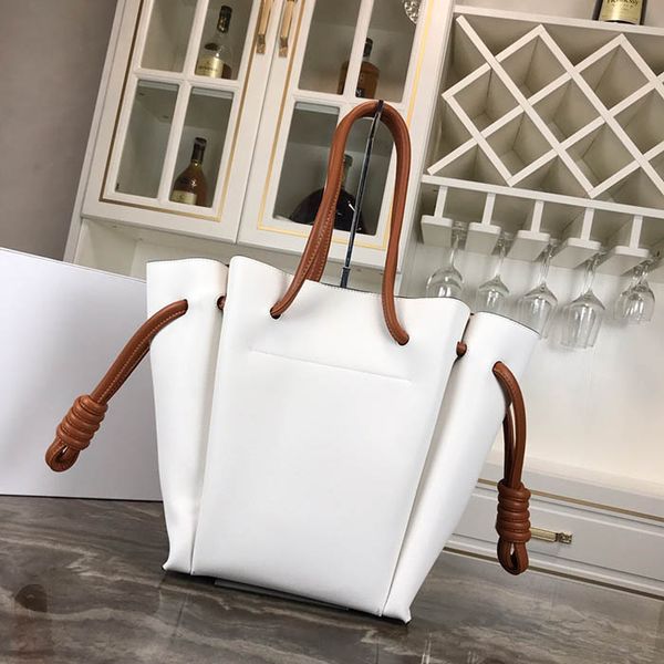 classic fashion leather handbag flamenco knot tote bag lady small totes bags designer luxury handbags purses womens casual tote bags c04
classic fashion leather handbag flamenco knot tote bag lady small totes bags designer luxury handbags purses womens casual tote bags c04