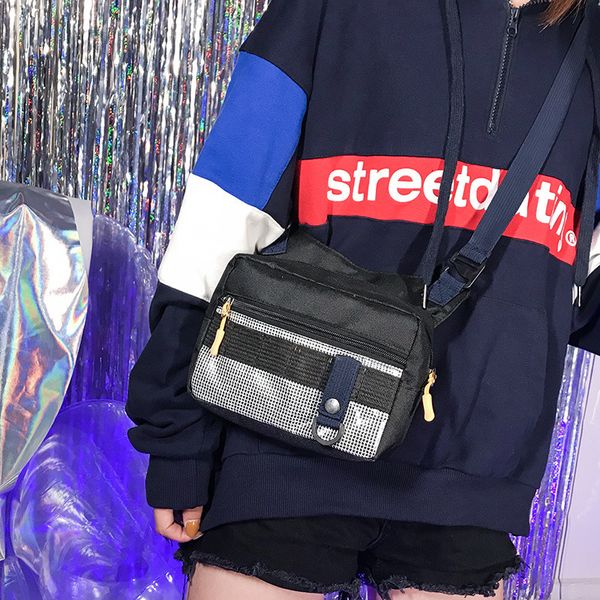 2019 chest package men and women hip-hop tactic function kanye street single shoulder package, Camo;black
2019 chest package men and women hip-hop tactic function kanye street single shoulder package, Camo;black