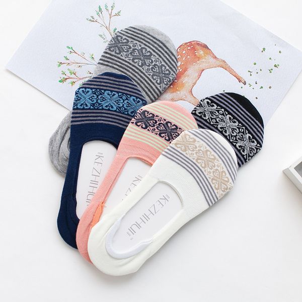 10 pieces = 5 pairs women's summer cotton socks short paragraph women's deodorant leisure slippers socks tide, Black;white
10 pieces = 5 pairs women's summer cotton socks short paragraph women's deodorant leisure slippers socks tide, Black;white
