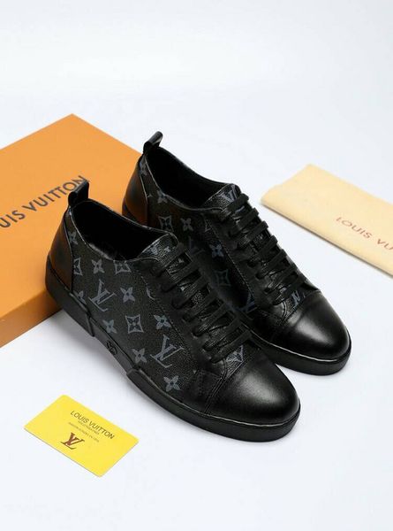 2020 design casual shoes men black white luxury shoes womens trainers fashion party platform shoes athletics flat height increasing sneake, Black;red
2020 design casual shoes men black white luxury shoes womens trainers fashion party platform shoes athletics flat height increasing sneake, Black;red