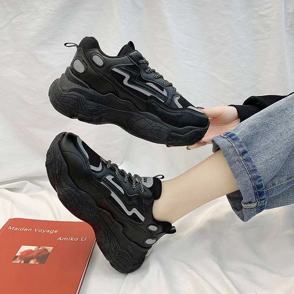 women 5cm platform sneakers outdoor trainers brand female training girls running shoes woman gym sport womens dad shoes
women 5cm platform sneakers outdoor trainers brand female training girls running shoes woman gym sport womens dad shoes