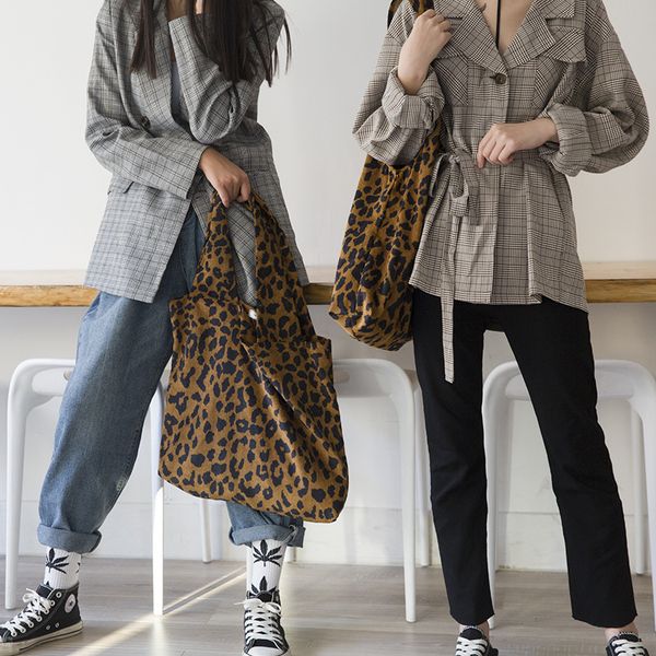 selling leopord pattern corduroy cloth bag special section note large capacity shopping bag red
selling leopord pattern corduroy cloth bag special section note large capacity shopping bag red