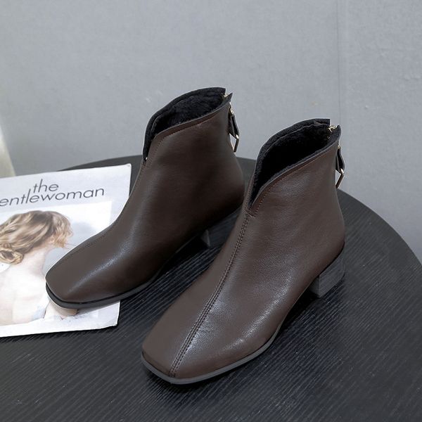 2020 women boots female heel ladies medium with low tube square head fashion wild booties autunm and winter shoes w20-22, Black
2020 women boots female heel ladies medium with low tube square head fashion wild booties autunm and winter shoes w20-22, Black