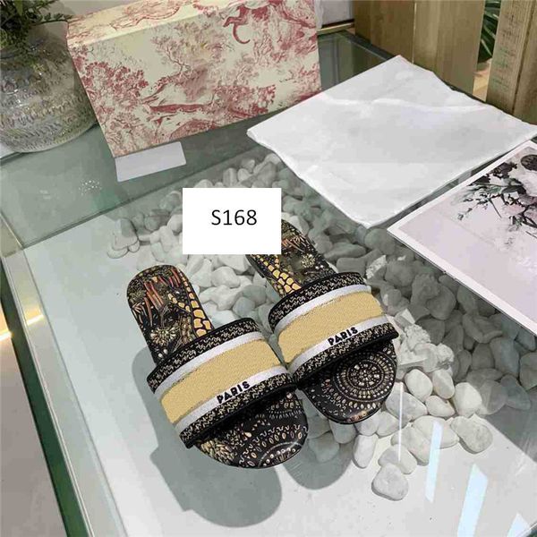 dazzle flowers slippers summer woman beach alphabet slippers designer rough sandals knitted cloth embroidery woman shoes s, Black
dazzle flowers slippers summer woman beach alphabet slippers designer rough sandals knitted cloth embroidery woman shoes s, Black