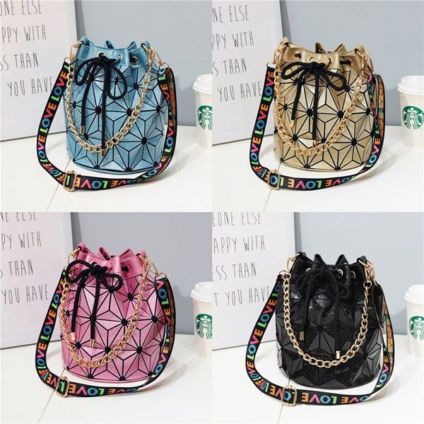 s.ikrr worean bag luxury shoulder bag women bags designer version wild girls small square messenger bag bolsa femininassd#966
s.ikrr worean bag luxury shoulder bag women bags designer version wild girls small square messenger bag bolsa femininassd#966