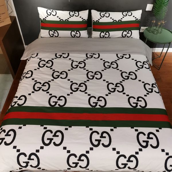 MENGZIQIAN Роскошные комплекты постельных принадлежностей Постельное белье Набор из
MENGZIQIAN Роскошные комплекты постельных принадлежностей Постельное белье Набор из