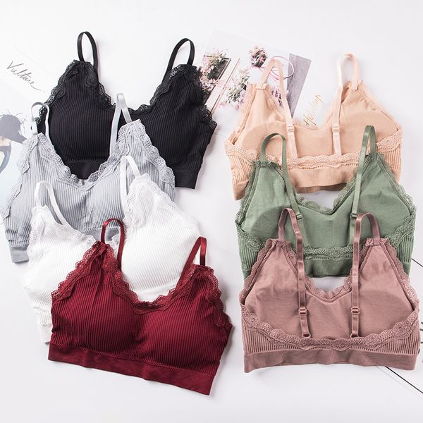 seamless lace thread beautiful back wrapping chest put on bra no ring suspension vest underwear for girls, White
seamless lace thread beautiful back wrapping chest put on bra no ring suspension vest underwear for girls, White