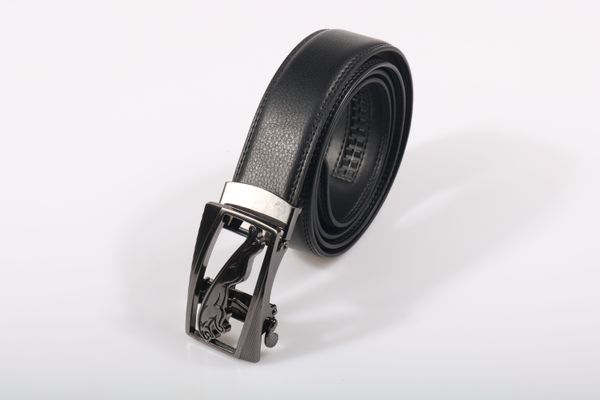 2019 men's jeans casual sports pants leather belt, men's fashion atmosphere real leather designer luxury high-end belt, Black;brown
2019 men's jeans casual sports pants leather belt, men's fashion atmosphere real leather designer luxury high-end belt, Black;brown