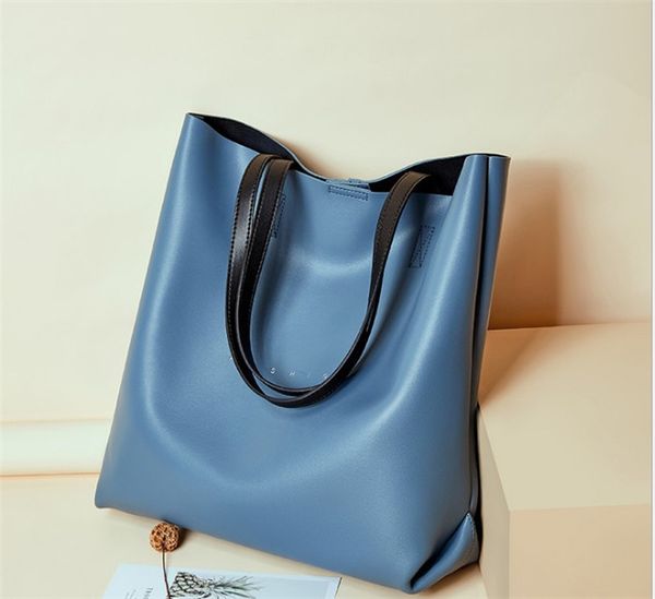 spring and summer new child and mother bag leather bucket bag european and american fashion trend cowhide wild designer portable female bag
spring and summer new child and mother bag leather bucket bag european and american fashion trend cowhide wild designer portable female bag