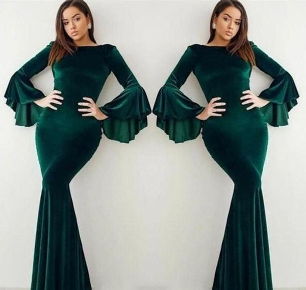 2019 velvet dark green evening dress elegant arabic dubai flare long sleeves holiday women wear formal party prom gown custom made plus size, Black;red
2019 velvet dark green evening dress elegant arabic dubai flare long sleeves holiday women wear formal party prom gown custom made plus size, Black;red