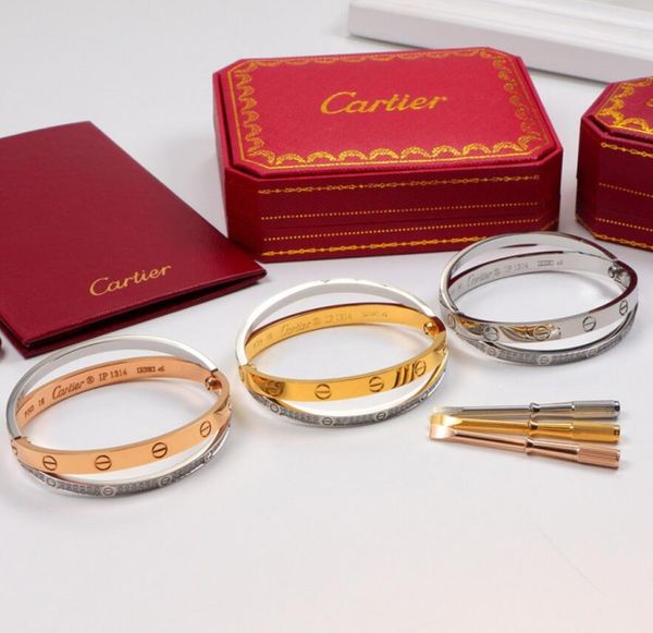 2019 eternal cartier ring classic couple child bracelet 18k rose gold titanium steel interlocking screw bracelet with original box, White
2019 eternal cartier ring classic couple child bracelet 18k rose gold titanium steel interlocking screw bracelet with original box, White