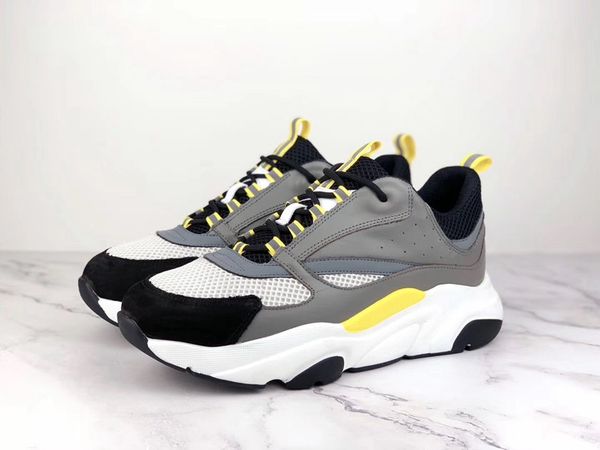 2019 selling designer brand lace-up calfskin 3 meters material mens and womens fashion casual shoes 36-46, Black
2019 selling designer brand lace-up calfskin 3 meters material mens and womens fashion casual shoes 36-46, Black