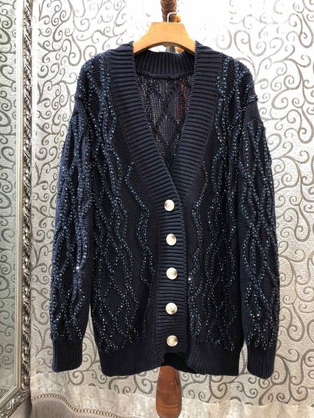 2019 early autumn new woman v-collar knitted button long sleeve loose cardigan 822, White
2019 early autumn new woman v-collar knitted button long sleeve loose cardigan 822, White