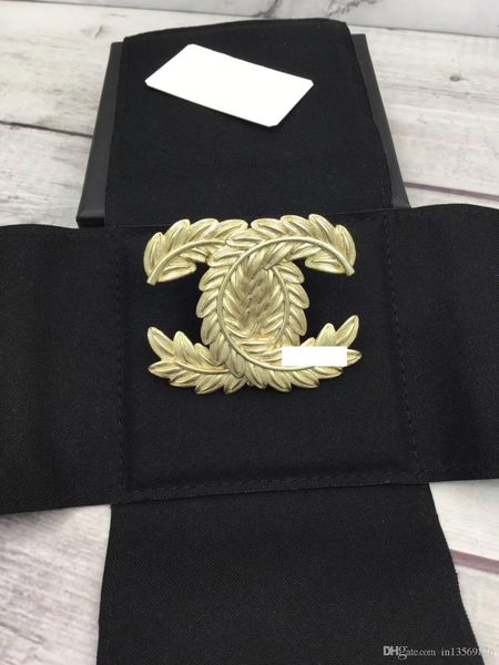 fashion luxury women's female's ladies stamped palace leaf brooches pins with box ing, Gray
fashion luxury women's female's ladies stamped palace leaf brooches pins with box ing, Gray