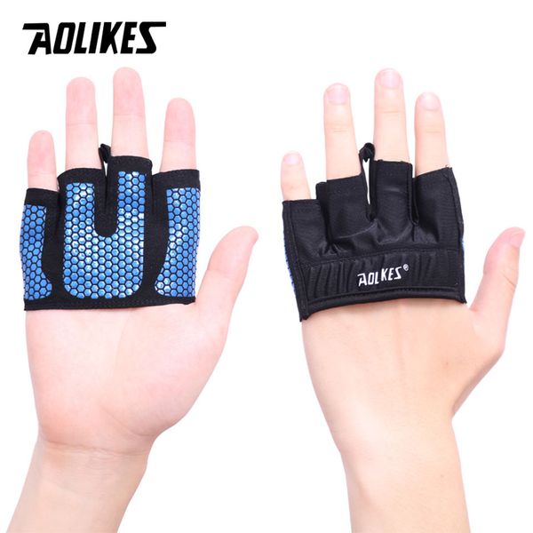 aolikes 1 pair crossfit gym gloves four half finger women men workout glove power weight lifting bodybuilding hand protector
aolikes 1 pair crossfit gym gloves four half finger women men workout glove power weight lifting bodybuilding hand protector