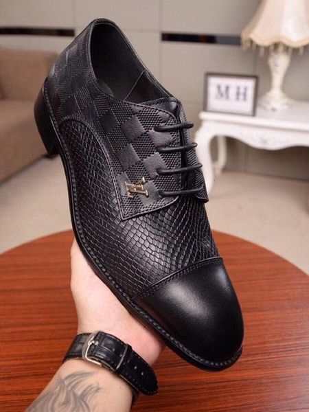 men dress shoes leather try on large size wedding party black suede business shoes wan2, Black;red
men dress shoes leather try on large size wedding party black suede business shoes wan2, Black;red