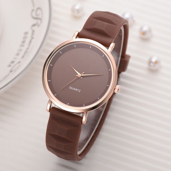 fashion silicone women watches luxury ladies quartz clock wristwatches clock gift, Slivery;brown
fashion silicone women watches luxury ladies quartz clock wristwatches clock gift, Slivery;brown