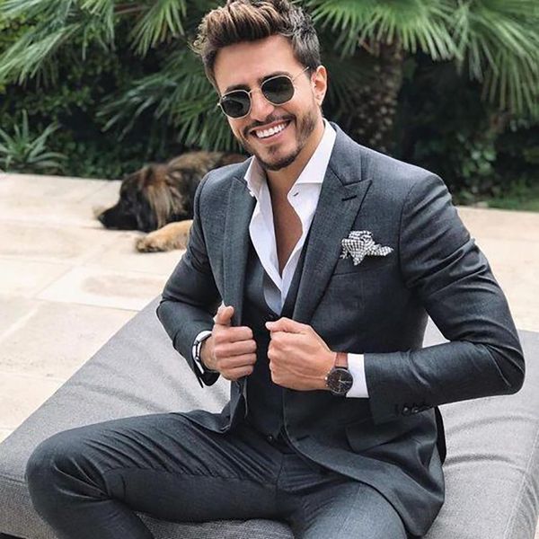 new formal men suit 3 pieces slim fit mens suits bespoke groom tuxedo blazer for wedding party jacket pants with vest sets, White;black
new formal men suit 3 pieces slim fit mens suits bespoke groom tuxedo blazer for wedding party jacket pants with vest sets, White;black