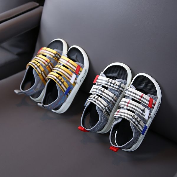 children beach shoes 2020 summer new kids sandals stripe boys casual sandals open toe girl shoes hook loop for girls, Black;red
children beach shoes 2020 summer new kids sandals stripe boys casual sandals open toe girl shoes hook loop for girls, Black;red