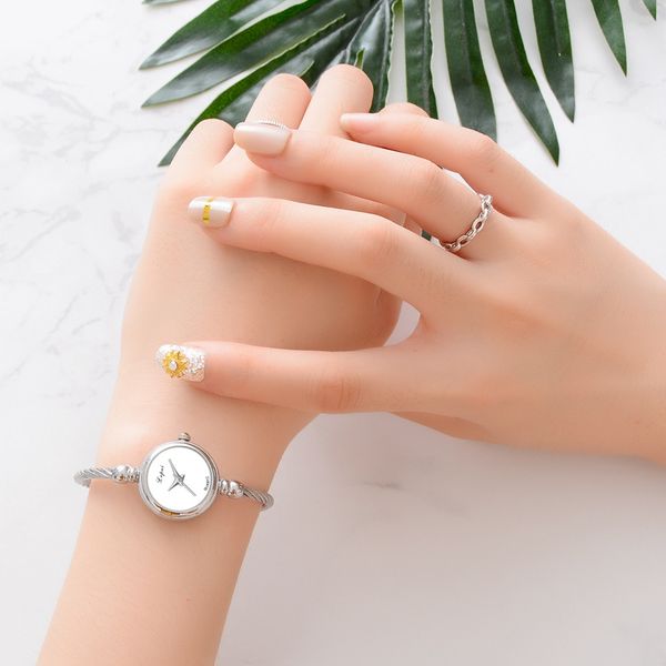 lvpai 2018 elegant ladies bracelet watch women new arrival gold & silver strap simple design casual wrist quartz watch female, Slivery;brown
lvpai 2018 elegant ladies bracelet watch women new arrival gold & silver strap simple design casual wrist quartz watch female, Slivery;brown
