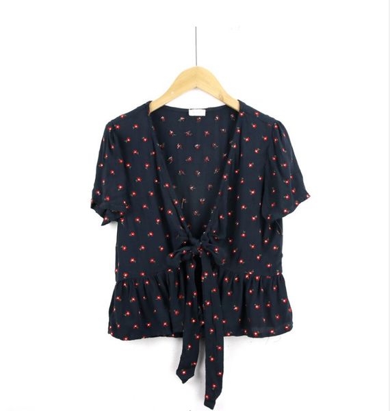 2019 short jacket fashion women ruffle hem chiffon cardigan summer short sleeve floral embroidery lady outwear n68, Black;brown
2019 short jacket fashion women ruffle hem chiffon cardigan summer short sleeve floral embroidery lady outwear n68, Black;brown